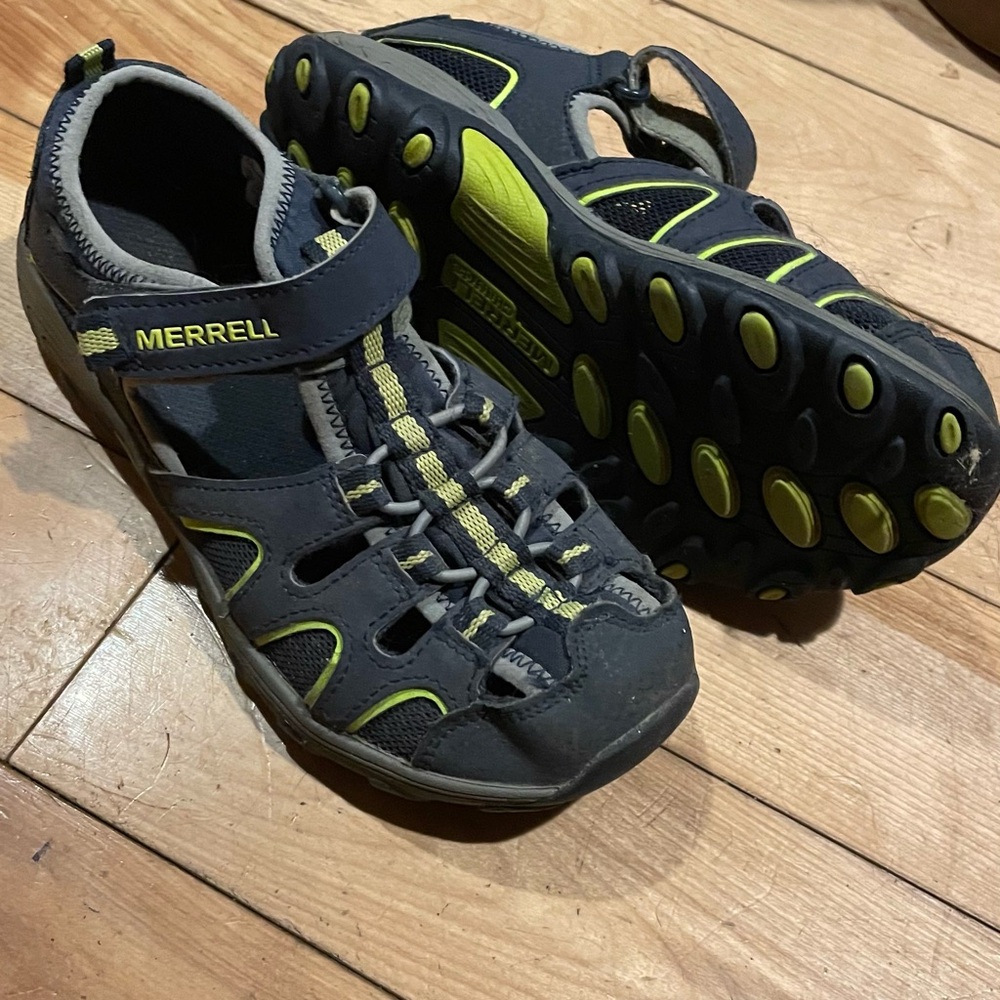 Merrell Kids' Black and Lime Water Shoes